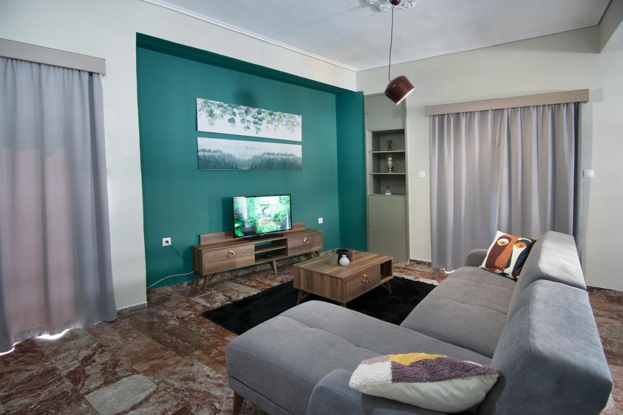 Emerald 110M2 Entire Floor Apt Steps To City'S Heart Kalamata Eksteriør billede
