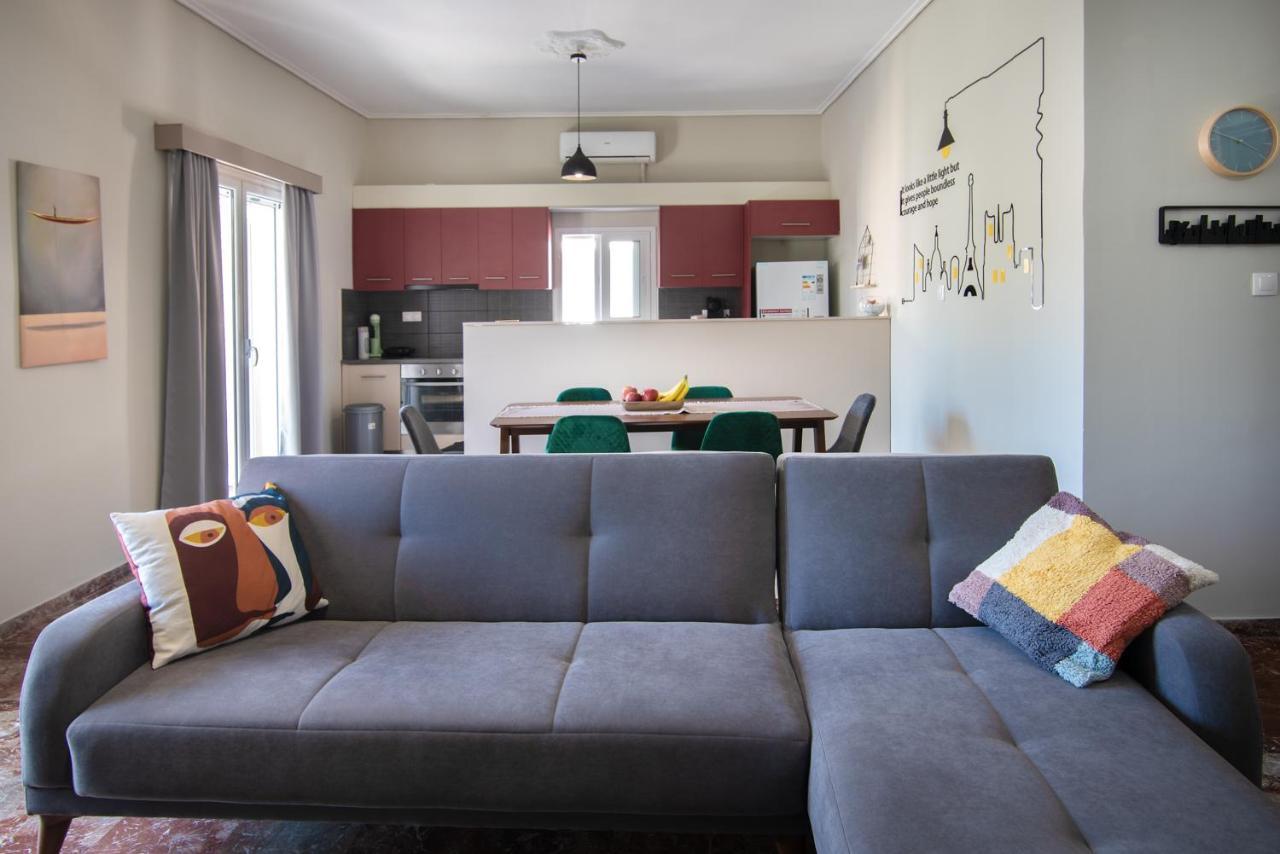 Emerald 110M2 Entire Floor Apt Steps To City'S Heart Kalamata Eksteriør billede